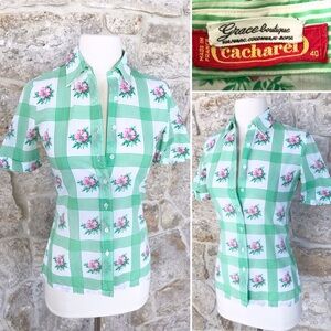 Beautiful Vintage 1960s 1970s Cacharel Floral Print Short Sleeve Blouse
